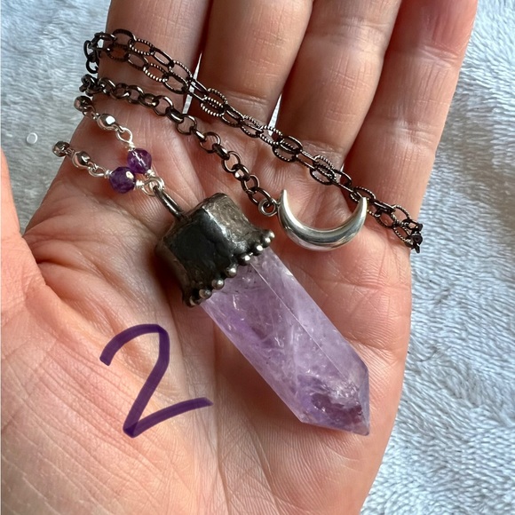 Crown Chakra ST Amethyst Tower Necklace Pendant - Picture 3 of 4